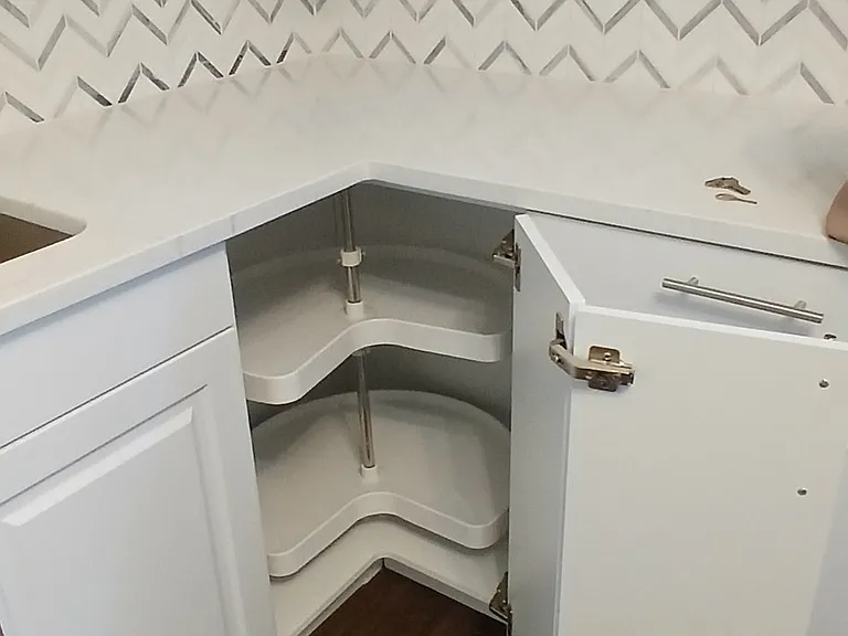 4210 Robert Ave #DOWNSTAIRS — Photo 16