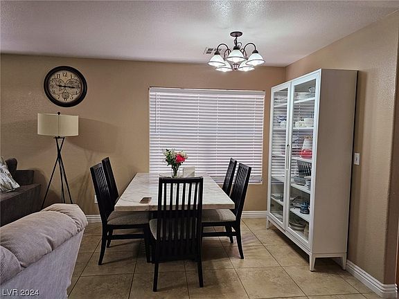 5th image of 5680 Malone Ct