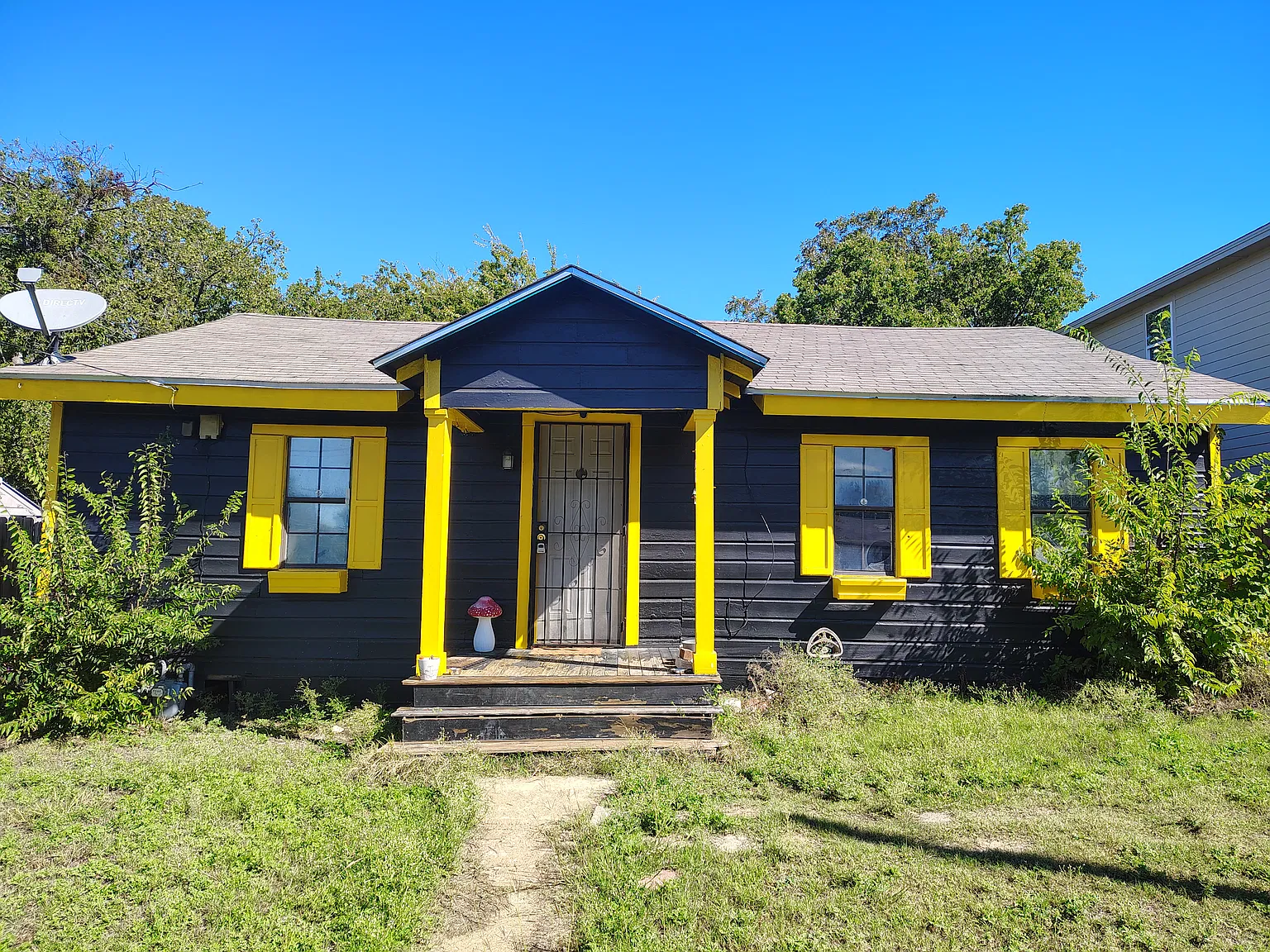 3 bed, 1200 sqft, $1,150 — Photo 1