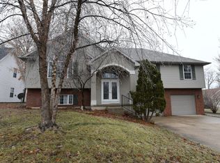 607 Adens Woods Ct, Columbia, MO 65201