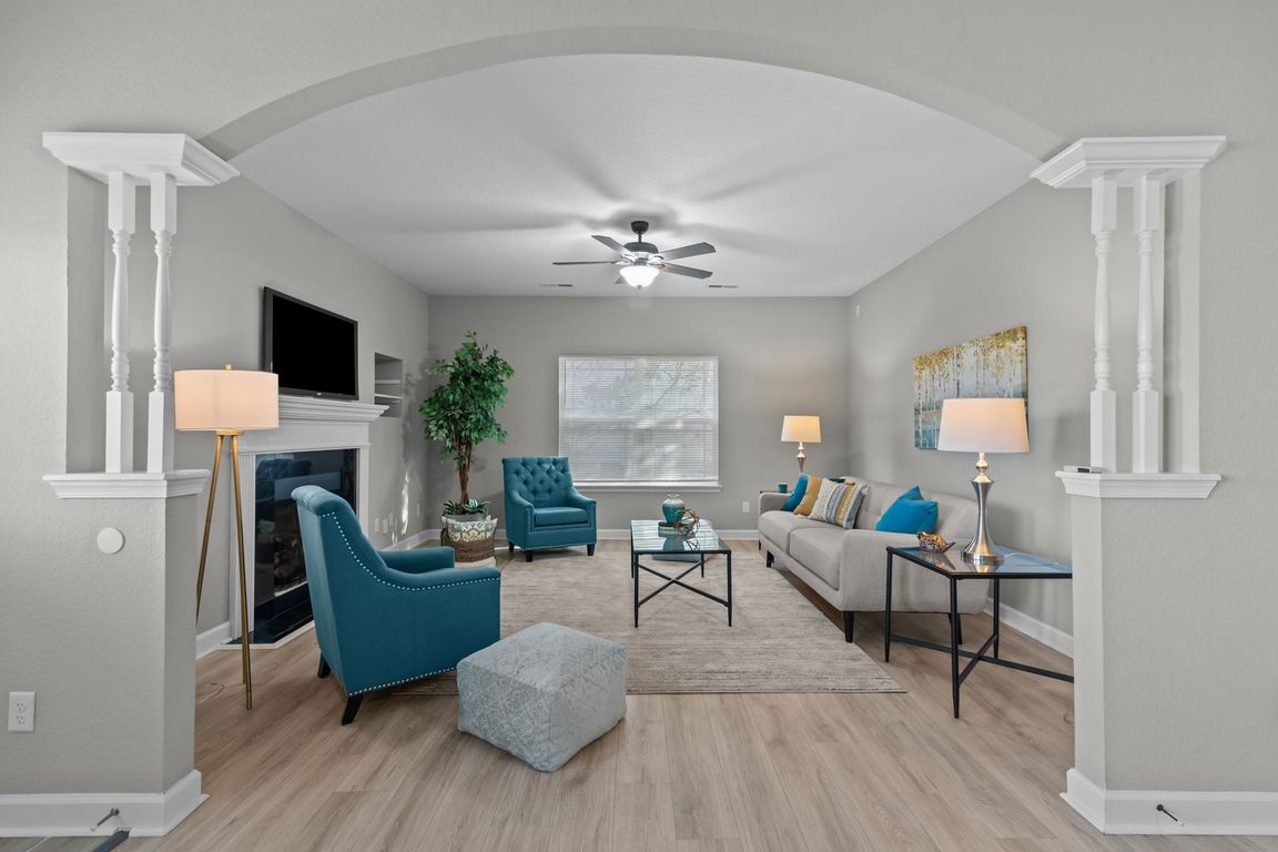 next background image