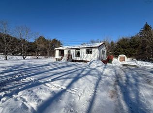 7 Birch St, Lunenburg, NS B4V0C1