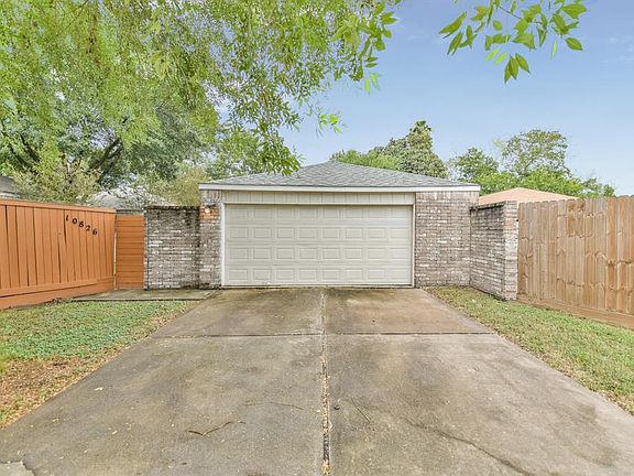 3rd image of 10826 Indian Vista Dr