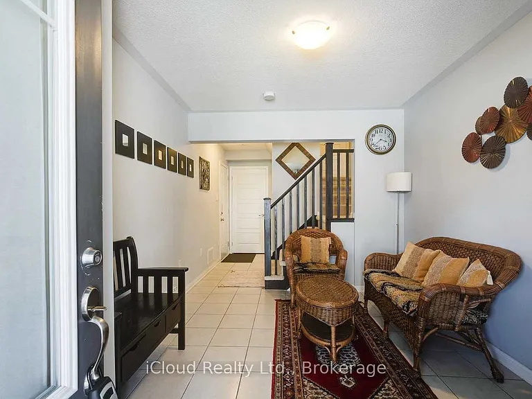6 Suitor Ct — Photo 9