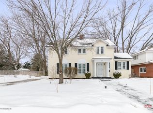 814 Ruddiman Dr, Muskegon, MI 49445