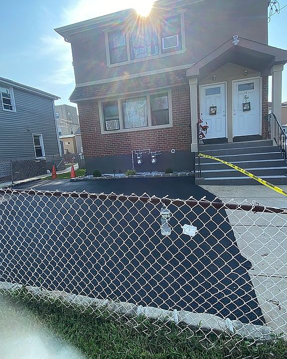 1st image of 13 Clinton Ave