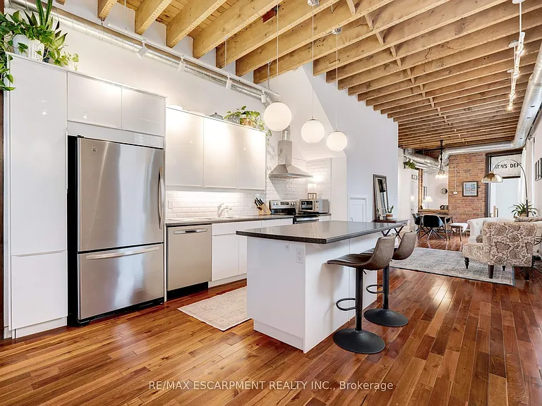 205 King St E #2 — Photo 16