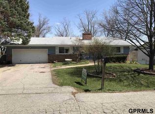 6711 N 51st St, Omaha, NE 68152