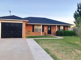 1207 W 32nd St, Plainview, TX 79072