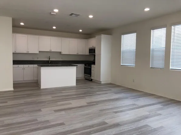 5982 Sendero Ave, Corona, CA 92880