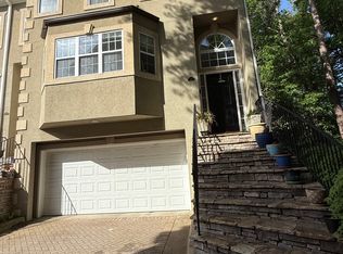 2456 Brookhaven Heights Ct, Atlanta, GA 30319