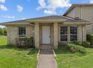 115 Green Isle Ave #115, Dickinson, TX 77539