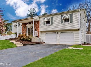 5 Dutch Valley Rd, Howell, NJ 07731