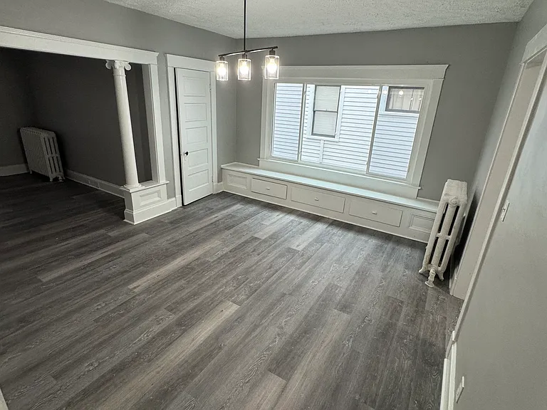 3923 Carlyle Ave — Photo 10