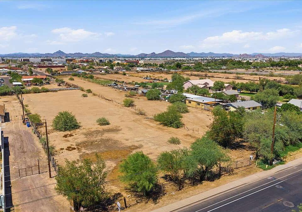 1st image of 1141 E Roeser Road #-