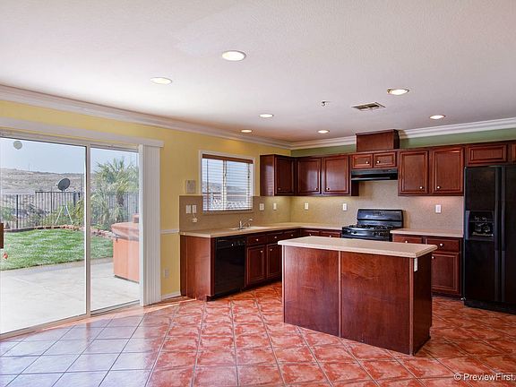 4th image of 4991 Cimarron Way