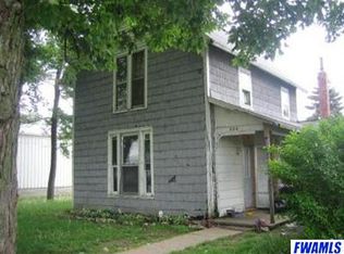 323 Center St, Huntington, IN 46750