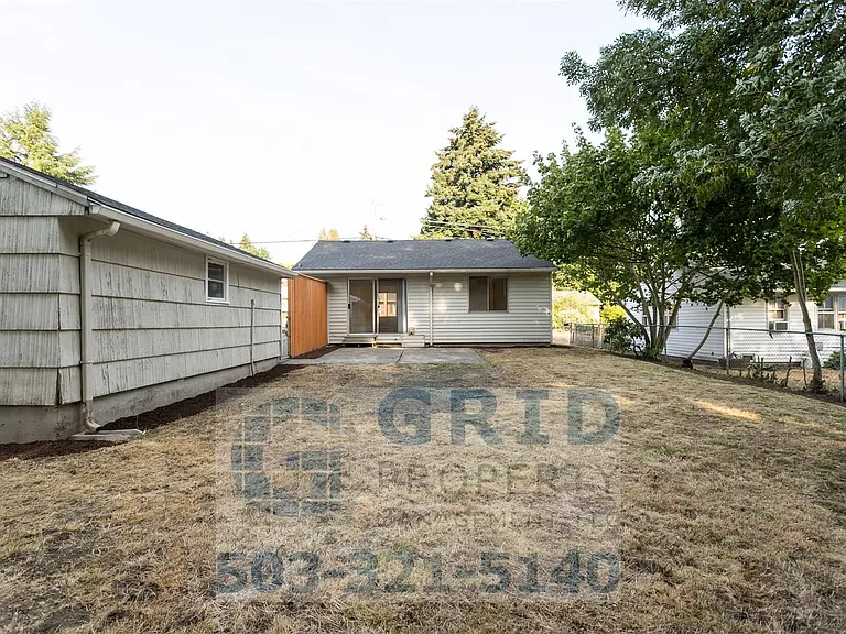 1108 Grand Blvd — Photo 17