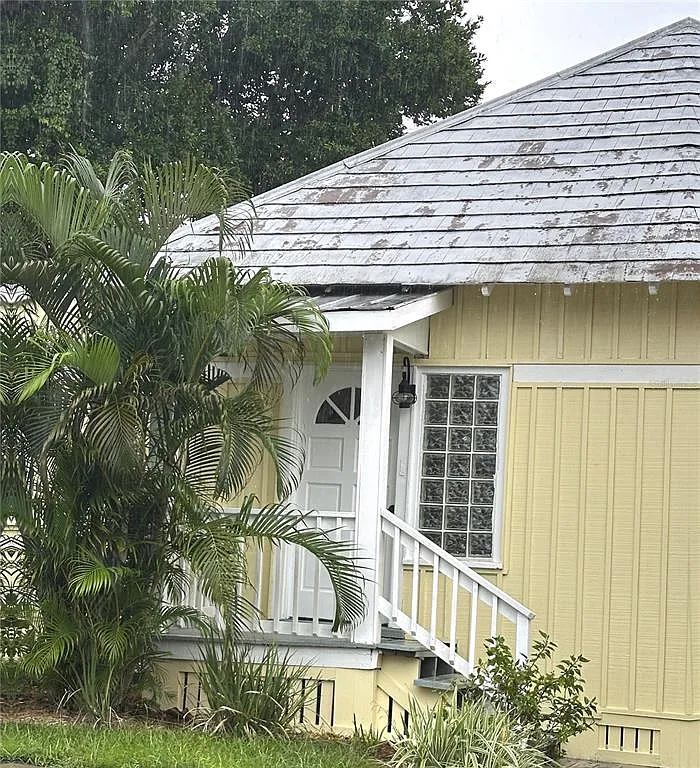 2 bed, 1.0 bath, 1968 sqft, $1,750 — Photo 3