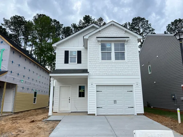 223 Central Creek Dr, Goose Creek, SC 29445