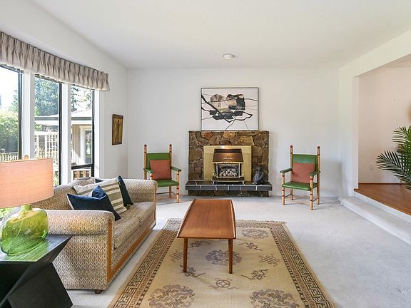 4th image of 2560 127th St