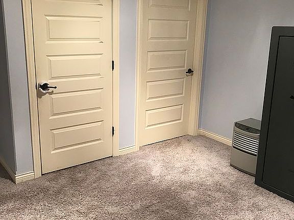 Basement landing area