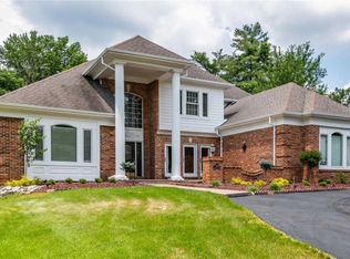 2621 N Ballas Rd, Saint Louis, MO 63131