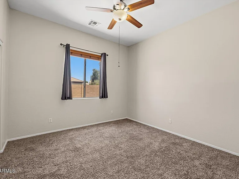 2619 E Hazeltine Way — Photo 21
