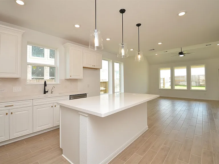 5631 Pearl Vista Dr — Photo 13