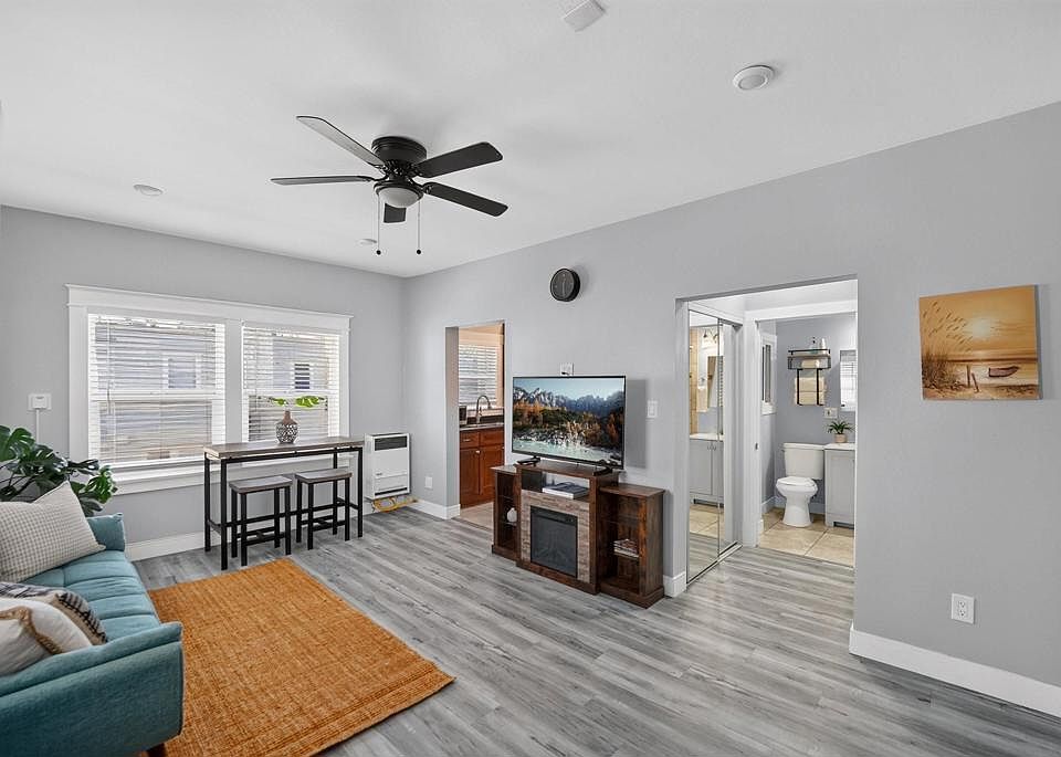 1st image of 323 W 4th St APT 211
