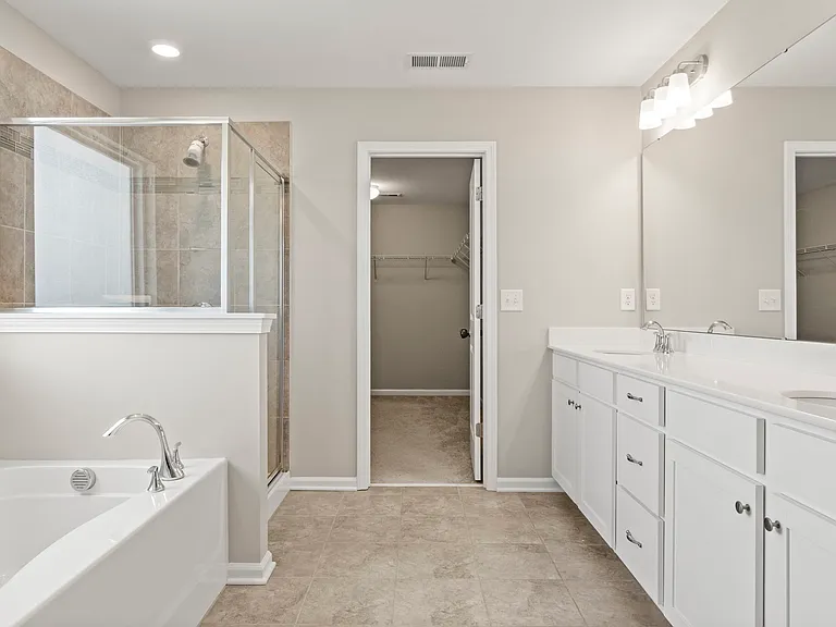 5009 Glenellen Way — Photo 35