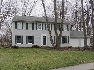 10314 Bridgewood Rd, Perrysburg, OH 43551