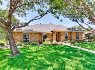 1703 Timber Ridge Cir, Corinth, TX 76210