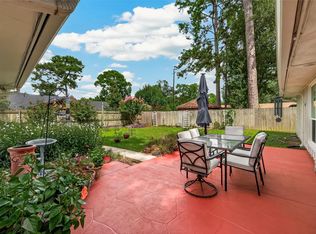 10062 Warwana Rd, Houston, TX 77080