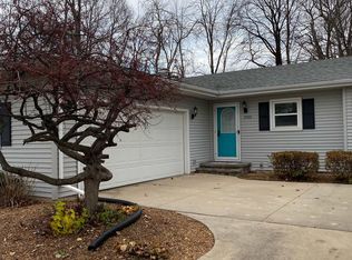 2900 S Lance Ave, Appleton, WI 54915