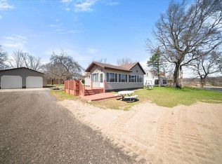 213 N Stewart St, Muskegon, MI 49442