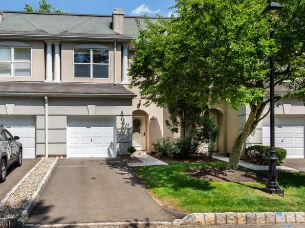 8103 Burgundy Way, Wayne Twp., NJ 07470