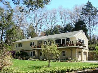 12 Cove Rd, Moodus, CT 06469