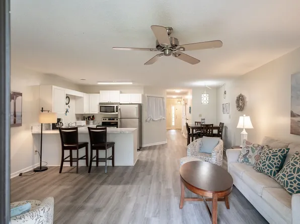 1920 Bent Grass Dr, Myrtle Beach, SC