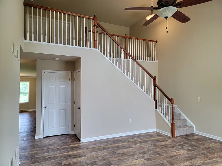 27 Beech Ct — Photo 3