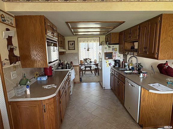 3rd image of 8854 Werner Rd