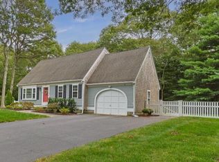 34 White Moss Dr, Marstons Mills, MA 02648