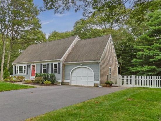 34 White Moss Drive, Marstons Mills, MA 02648
