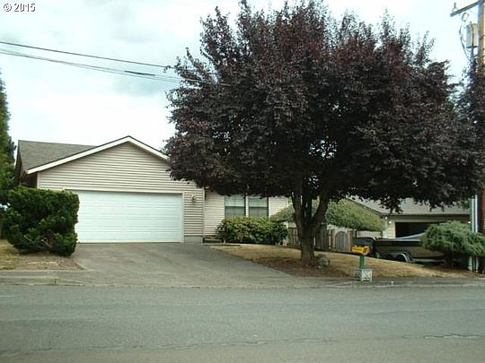 1st image of 11940 SE Wood Ave