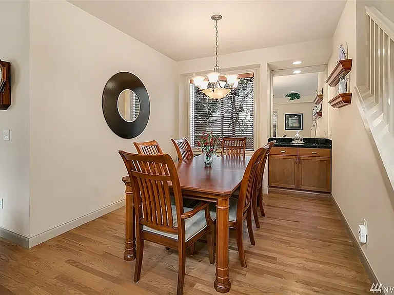6715 Crest View Ave SE — Photo 11