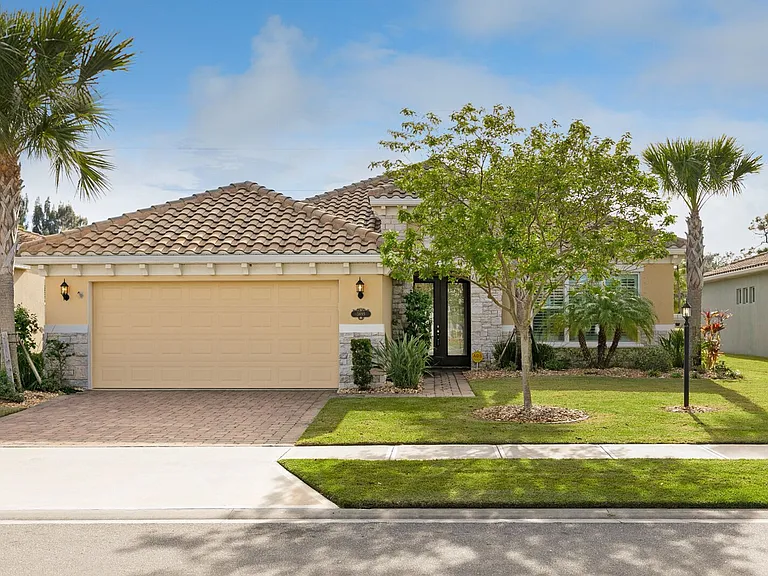 3699 Poseidon Way — Photo 1