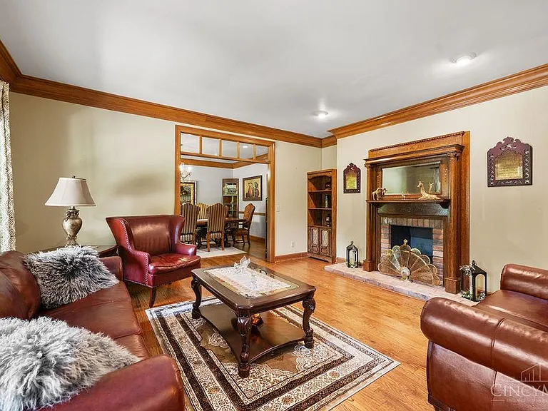 7883 Chestershire Dr — Photo 12