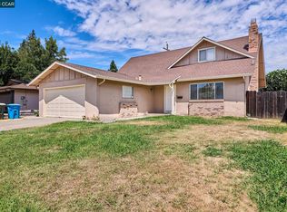 420 Chelan Dr, Vacaville, CA 95687