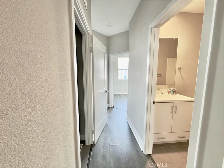 977 E Mason Ln #116 — Photo 25