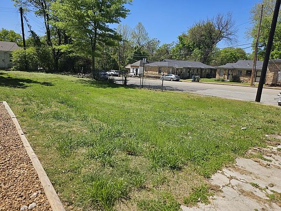 3rd image of 839 Lane Ave #1 & W